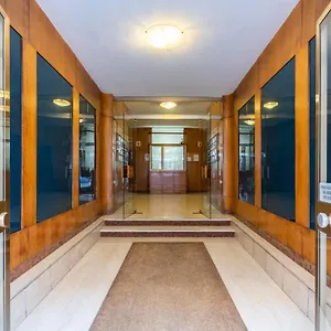 Momo 2 Guest house