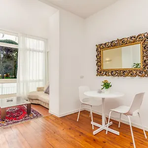 Maison Giulivia Art Proprietaire Guest house